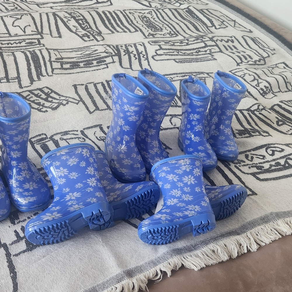 Blue Floral Kids Rain Boots Brand New